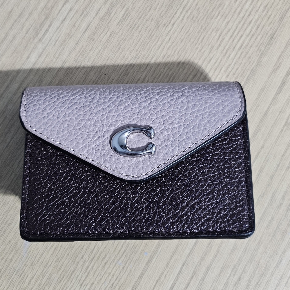 NWT Coach Card Holder